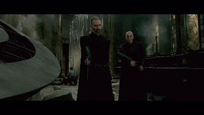 [Image: HP8_featurette_two_Death_Eaters.jpg]