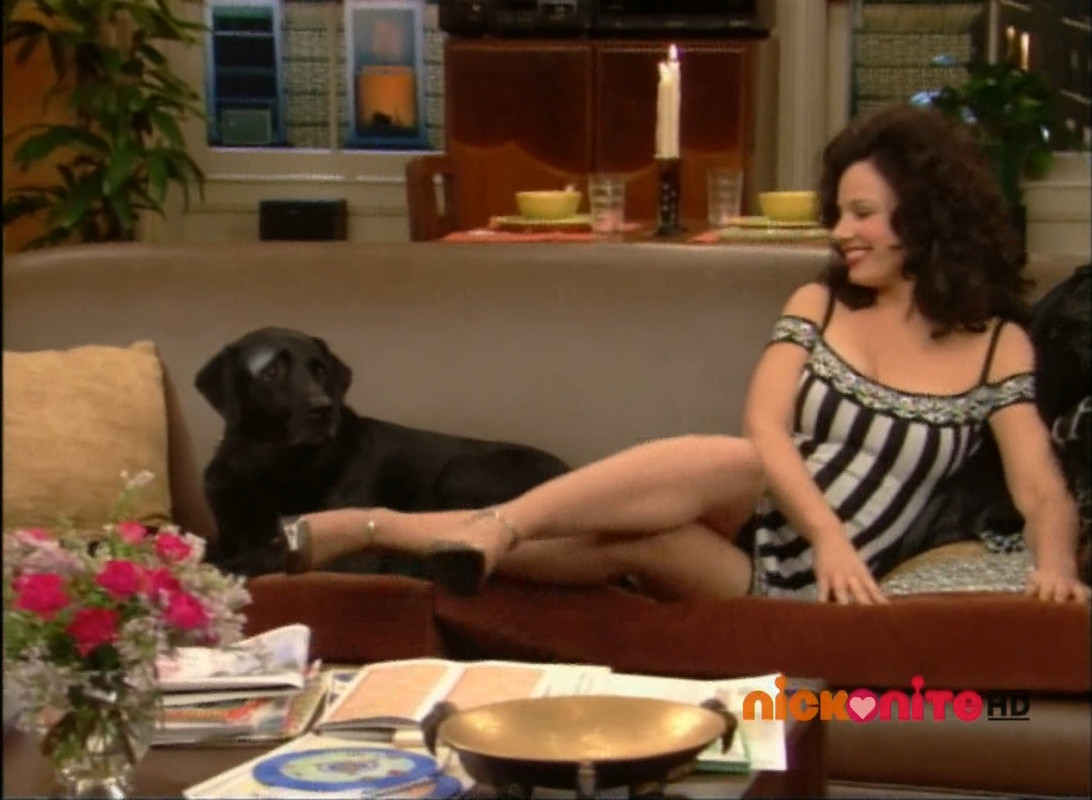 Fran Drescher upskirt & legs - 'the nanny' tv series.