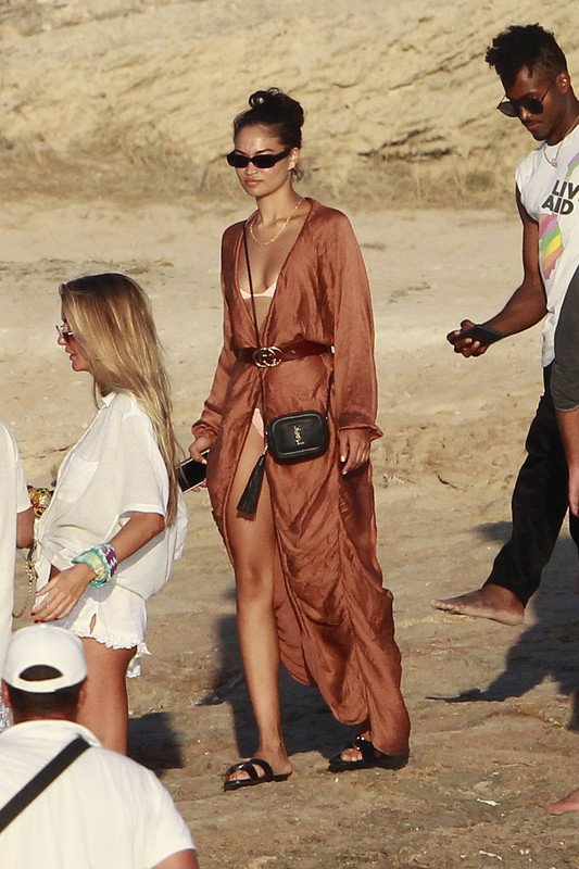 shanina-shaik-at-the-beach-in-spain-72518-16