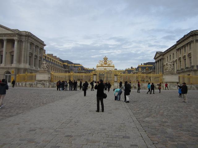 Versalles, visita a la plaza de la Bastilla y subida al Arco del Triunfo. - 4 días descubriendo la impresionante ciudad de París (1)