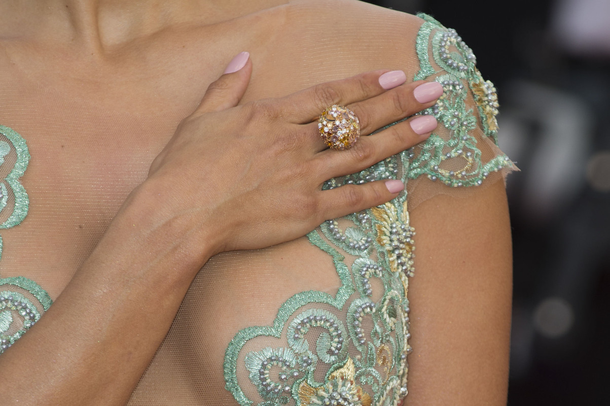 Victoria-_Bonya-_Sexy-_The_Fappening_Blog.com-14