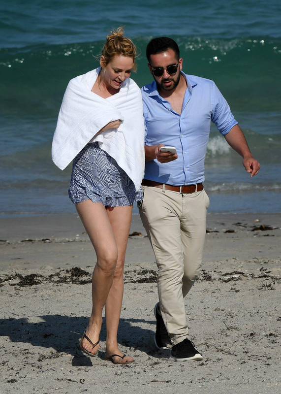 Uma Thurman Upskirt Set Of A Commercial On The Beach In Florida Upskirtstars 