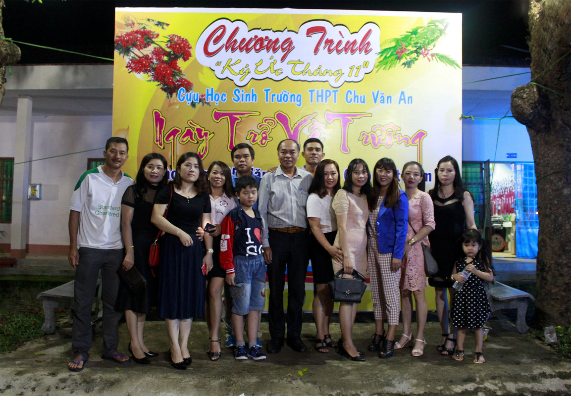 Chương trình “Ký ức tháng 11” chào mừng ngày Nhà giáo Việt Nam 20 - 11