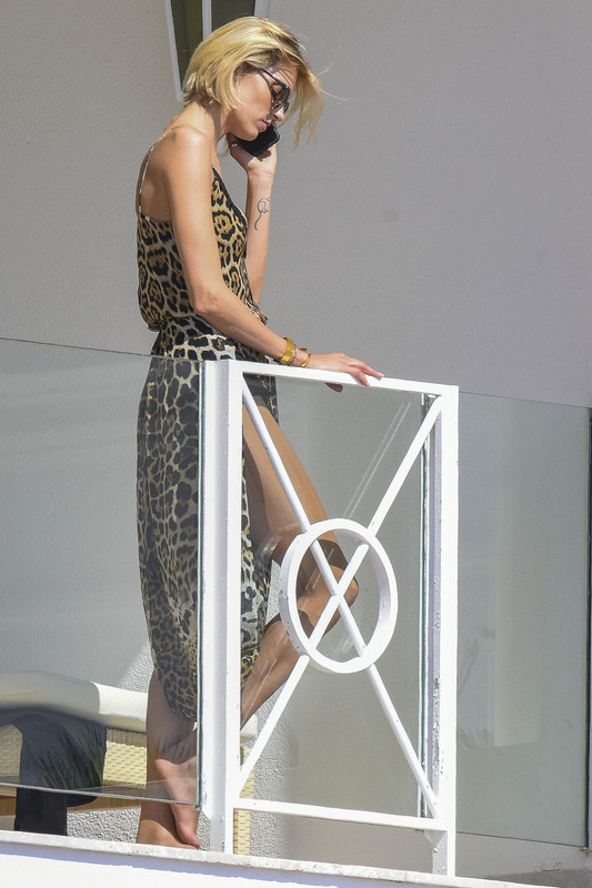 Anja-_Rubik-_Nude-_The_Fappening_Blog.com-33