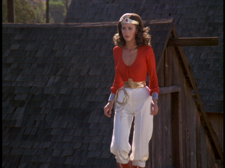lynda carter statue