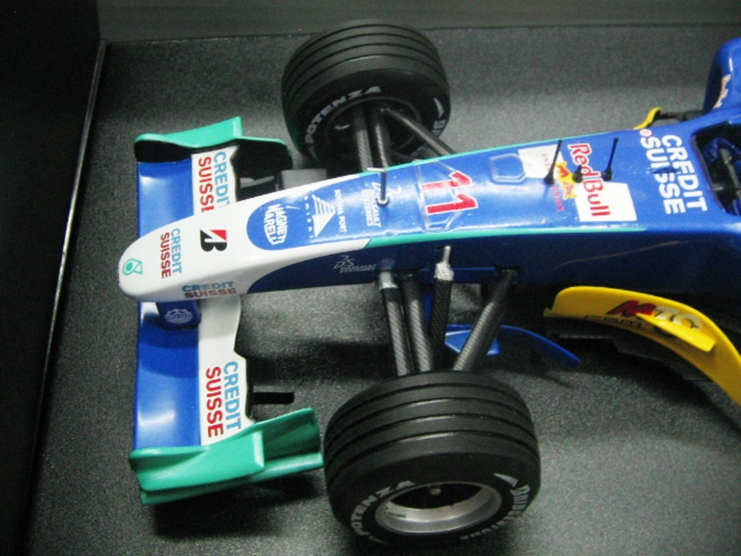 WOW EXTREMELY RARE Sauber C23 Fisichella British GP 2004 1