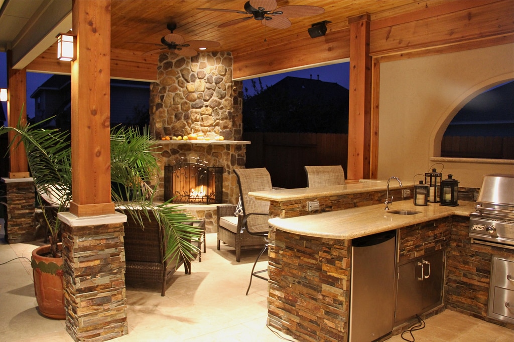 Outdoor Deck Design Ideas