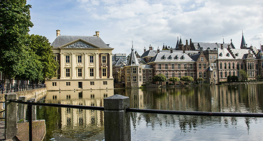 24 hours in The Hague, The Netherlands: Houses of Parliament, Binnenhof | Your Dutch Guide