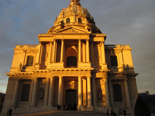4 días descubriendo la impresionante ciudad de París - Blogs de Francia - Free tour+Invalidos+Galerías Lafayette (3)