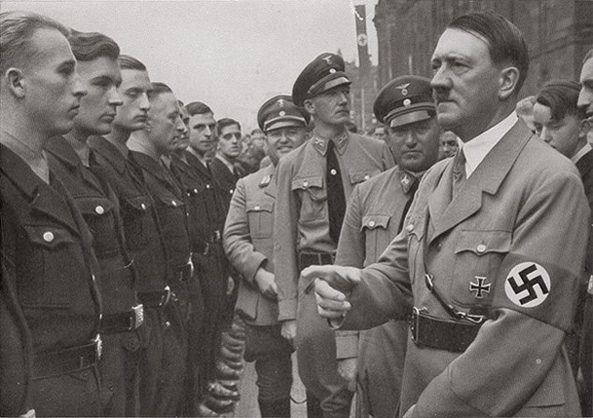 Hitler İkinci Dünya Savaşı'ndan Sonra 10 Yıl Daha Hayattaydı