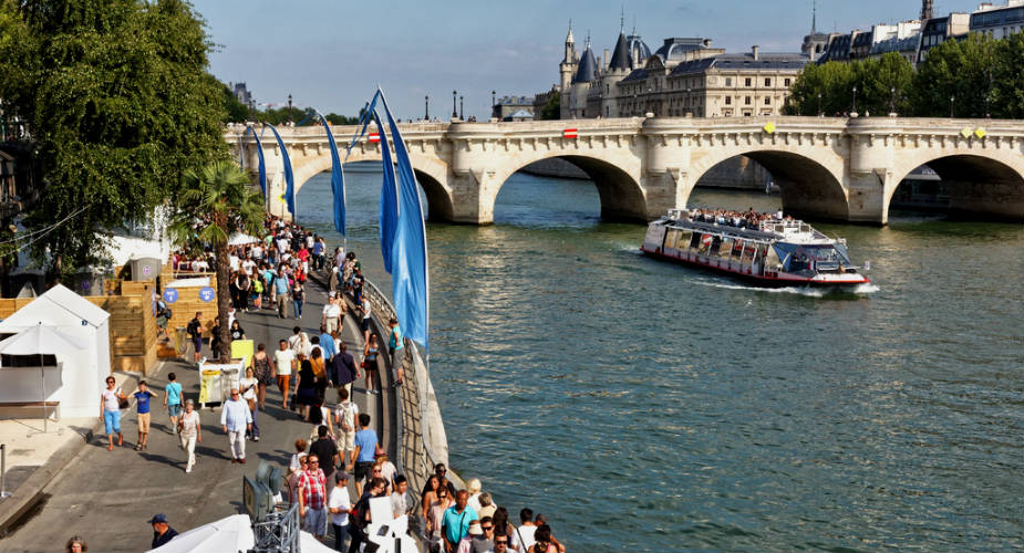 Bezienswaardigheden in Parijs langs de Seine: Pont Neuf | Mooistestedentrips.nl