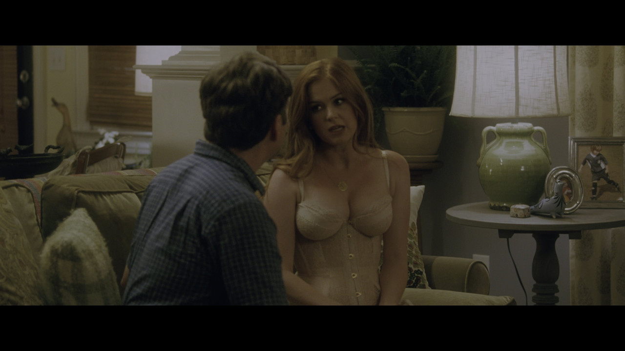 isla-fisher-keeping-up-with-the-joneses-4k-caps-10