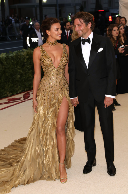irina-shayk-2018-met-gala-5718-43