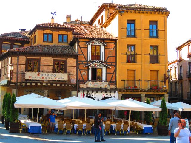 13/04: Segovia - RUTA POR CASTILLA: QUE VISITAR EN ZAMORA, TOLEDO, ÁVILA Y SEGOVIA (5)