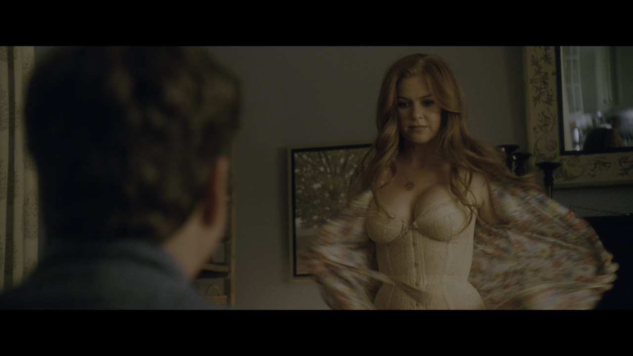 isla-fisher-keeping-up-with-the-joneses-4k-caps