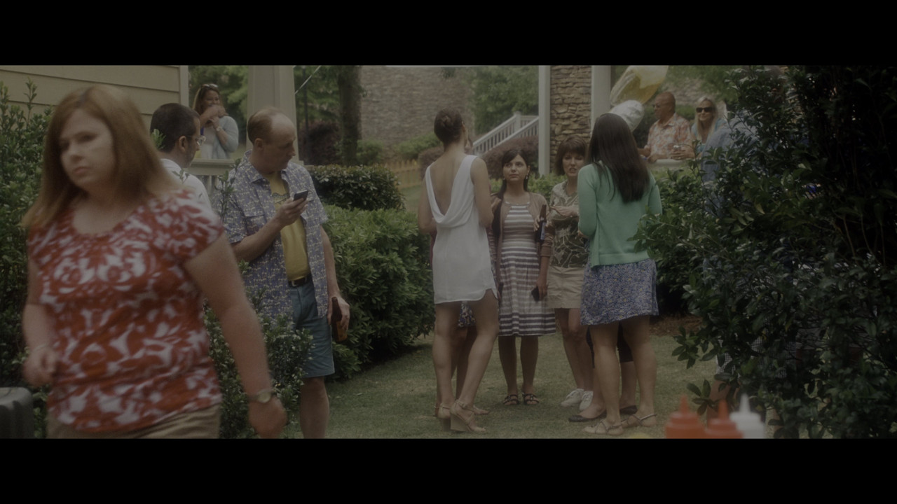 gal-gadot-keeping-up-with-the-joneses-uhd-caps-64