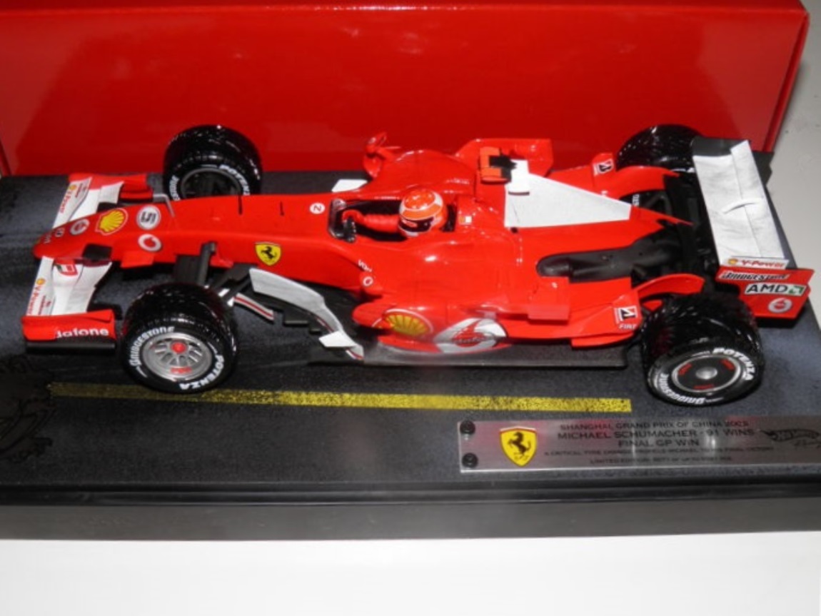 ホットウィール 1/18 フェラーリ 248 F1 2006年上海GP ホットウィール 1/18 フェラーリ 248 F1 2006年上海GP